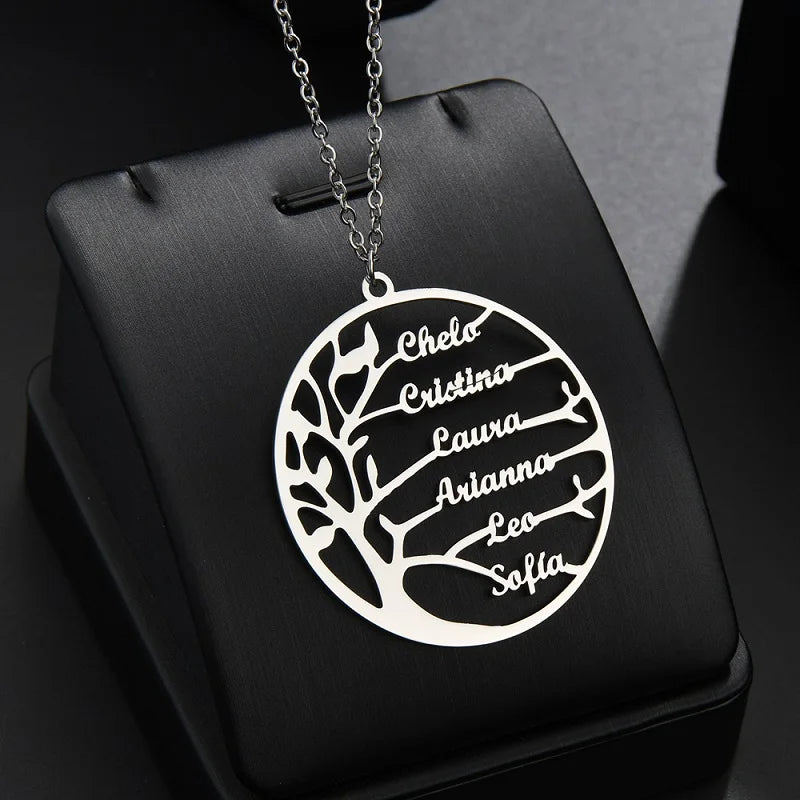 Personalized Family Tree Name Necklace | Custom Names | Gift for Mom